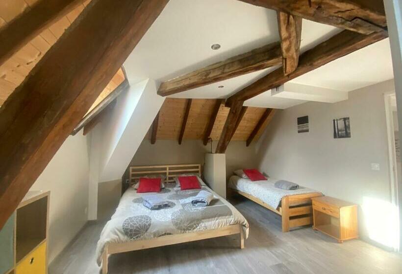 펜션 La Ferme Du Riouclar