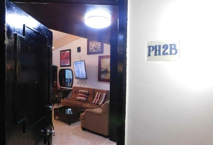 8th Floor Caribbean Beach View Studio