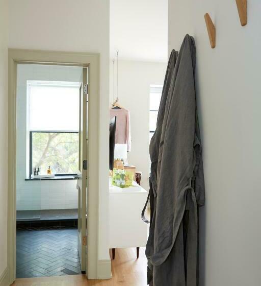 Общежитие The Leavitt Street Inn & Tavern