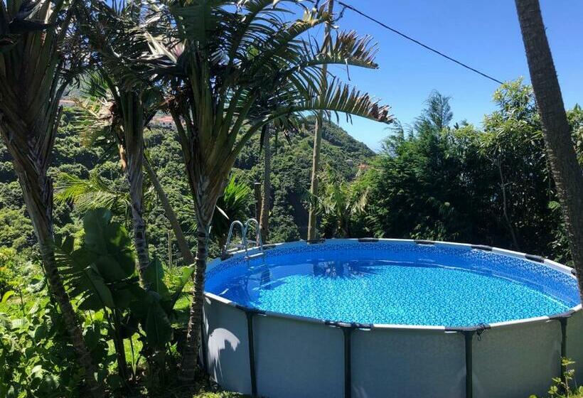 تختخواب و صبحانه Maderedocevida