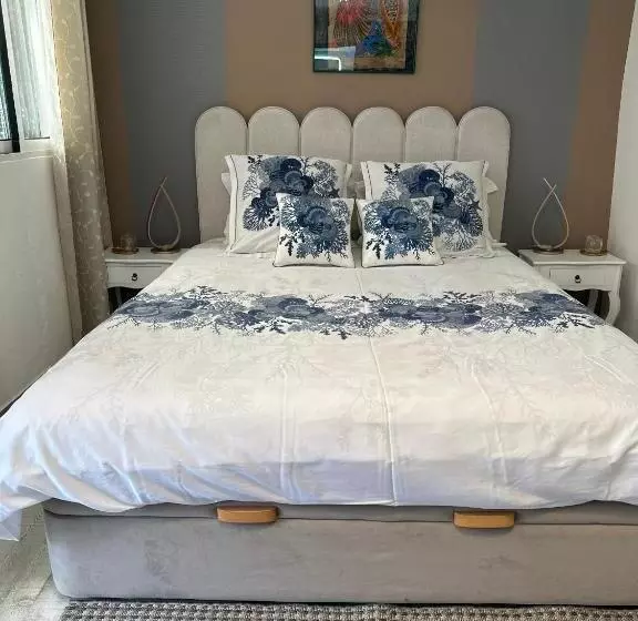 Aamiaismajoitus (B&B) Maderedocevida