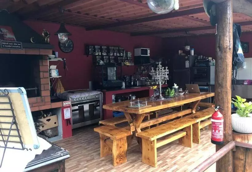 Aamiaismajoitus (B&B) Maderedocevida