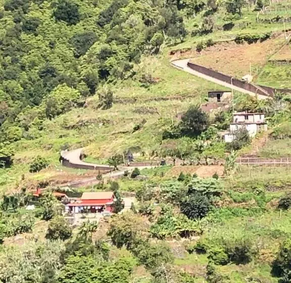 Aamiaismajoitus (B&B) Maderedocevida