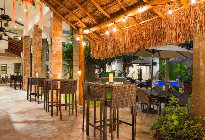 álamos Inn Hotel Con Jacuzzi Y Piscina