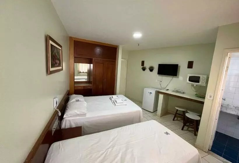 Flat Araras Ctc, Incluso Roupas De Cama E Toalhas