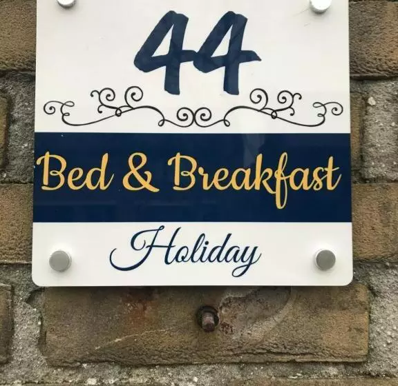 B&b Holiday 44