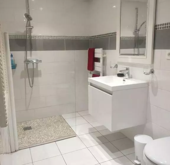 Aamiaismajoitus (B&B) Les Chambres De La Caussade