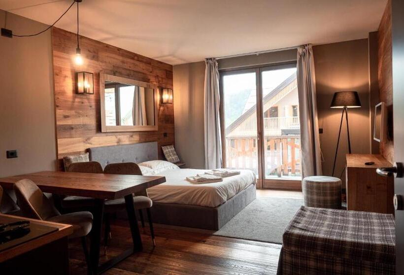 Chalet Everest Luxury Apartments