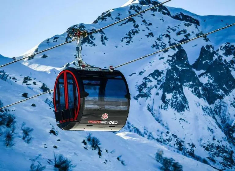 Chalet Everest   Luxury Apartments