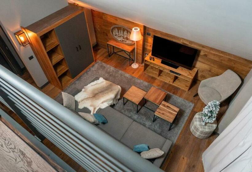 Chalet Everest Luxury Apartments