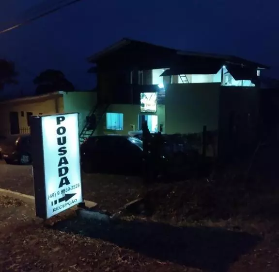 ホテル Pousada Shalom