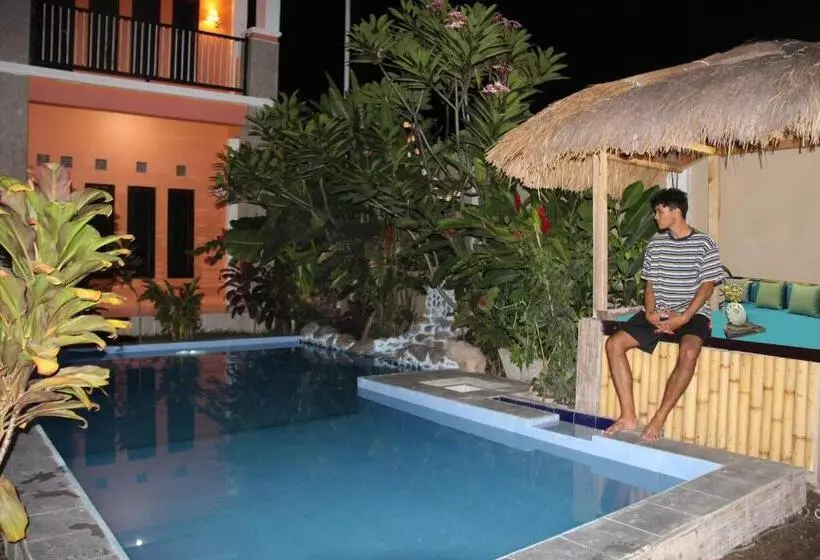 Hotelli Villa De Owis