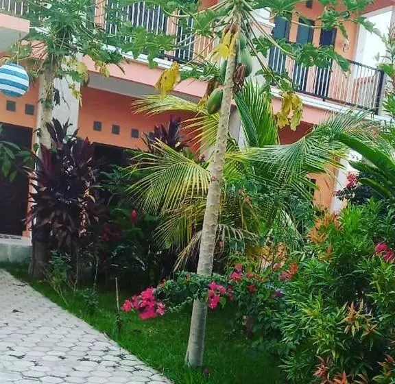 Hotelli Villa De Owis