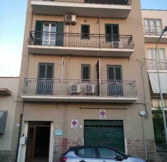 پانسیون Asfodelia Cavalluccio