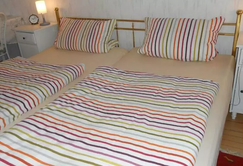 ペンション Gästehaus Schu