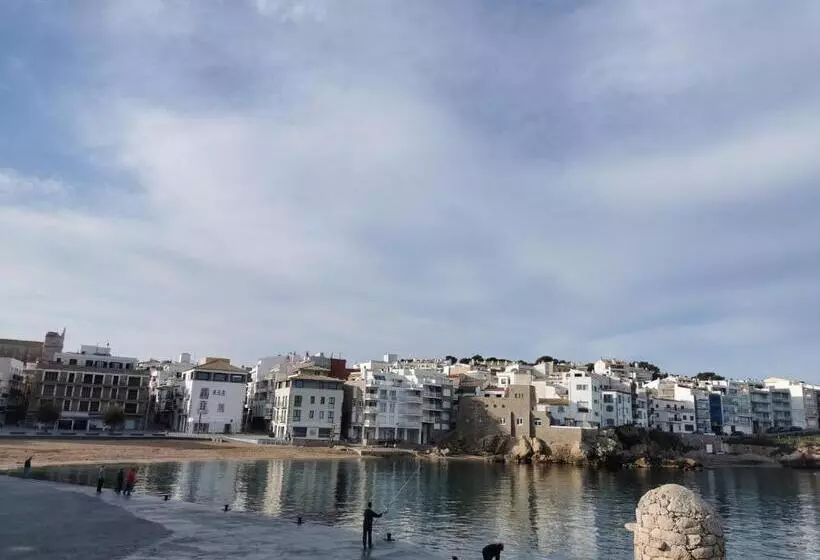 Aparthotel El Cargol