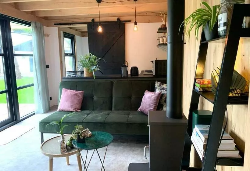 Aamiaismajoitus (B&B) Hoogtij°d
