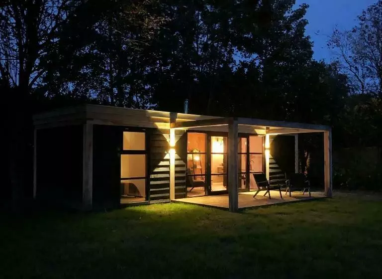 Aamiaismajoitus (B&B) Hoogtij°d