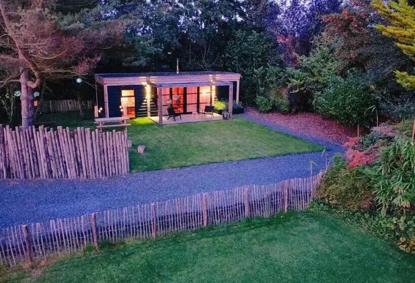 Aamiaismajoitus (B&B) Hoogtij°d