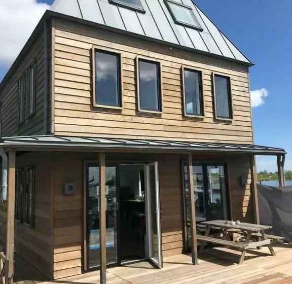 Aamiaismajoitus (B&B) Kaap Hoorn Club Bed En Breakfast