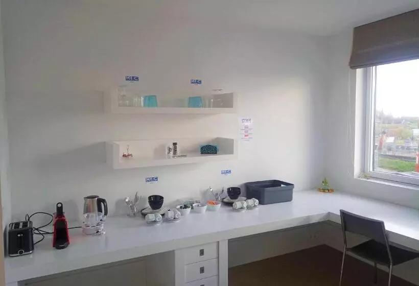 Aamiaismajoitus (B&B) Kaap Hoorn Club Bed En Breakfast