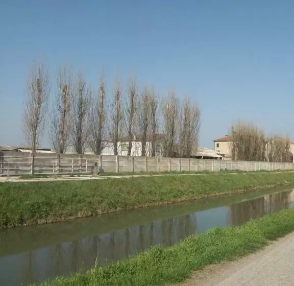 Hotelli Agriturismo Corte Filippi