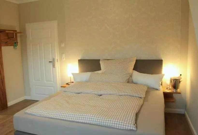 Hotelli Dz/ez Lodberger Scheunencafe