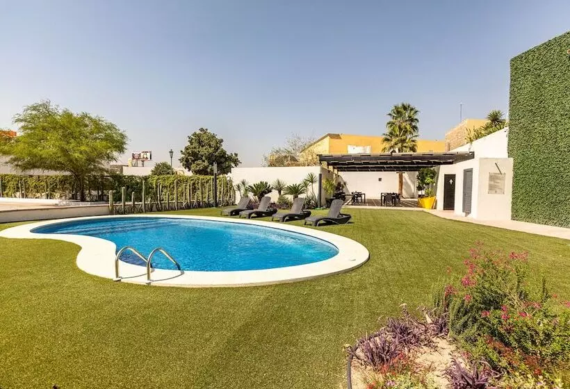 Hotelli Nuve Gomez Palacio