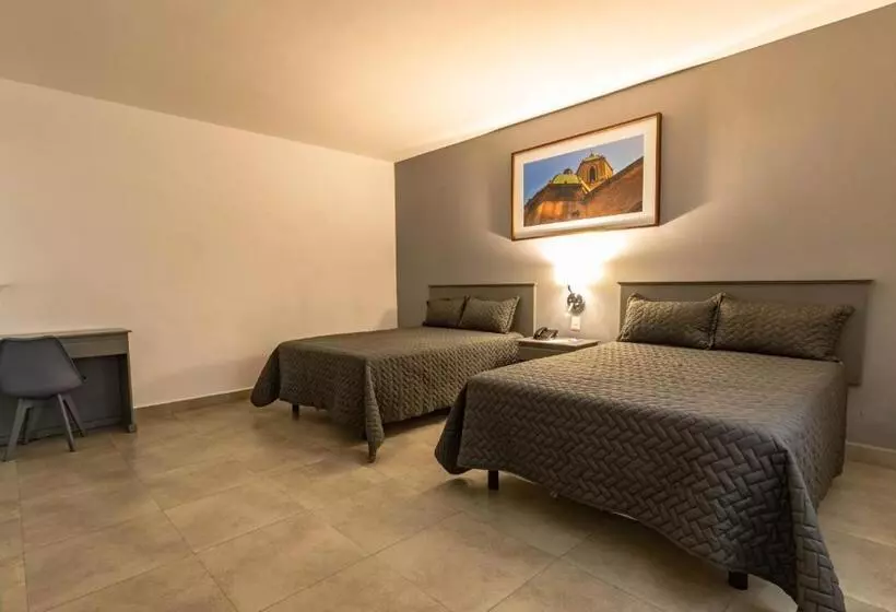 Hotelli Nuve Gomez Palacio