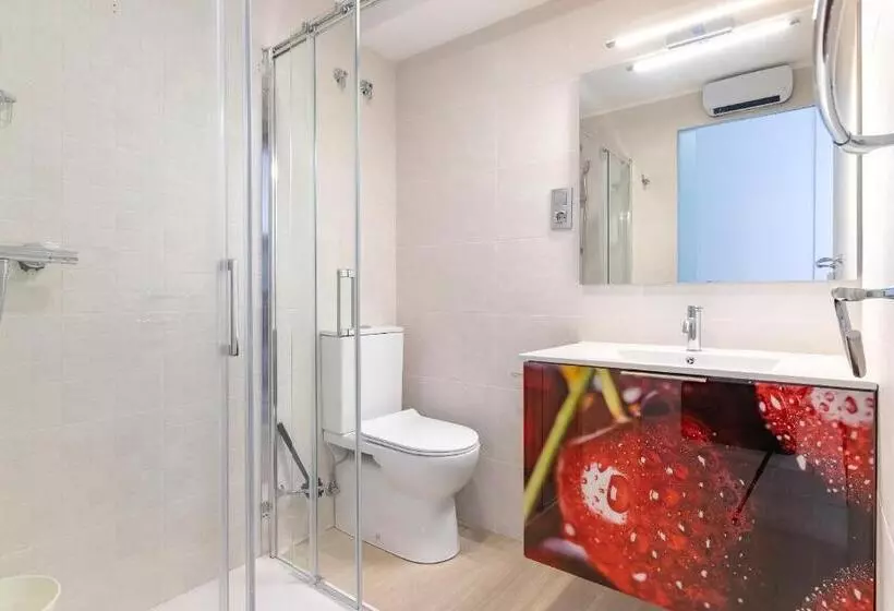 Majatalo Cruces Metro Rooms