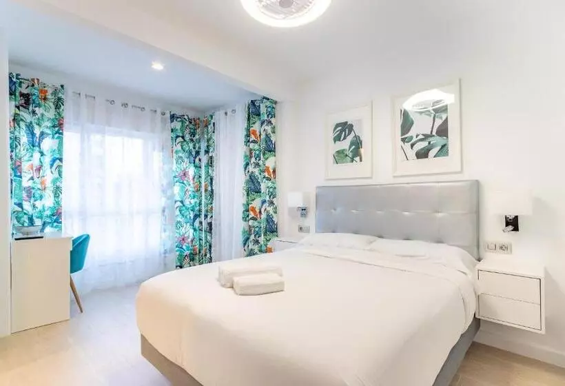 Majatalo Cruces Metro Rooms