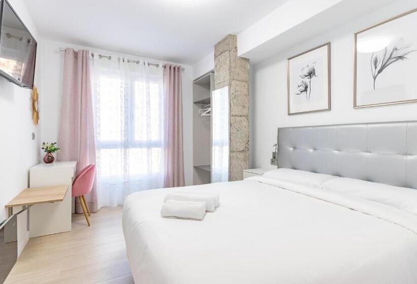 Пансион Cruces Metro Rooms