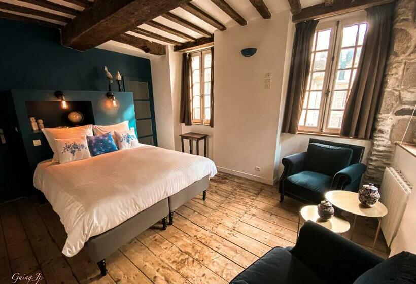 پانسیون L Accrochecoeur