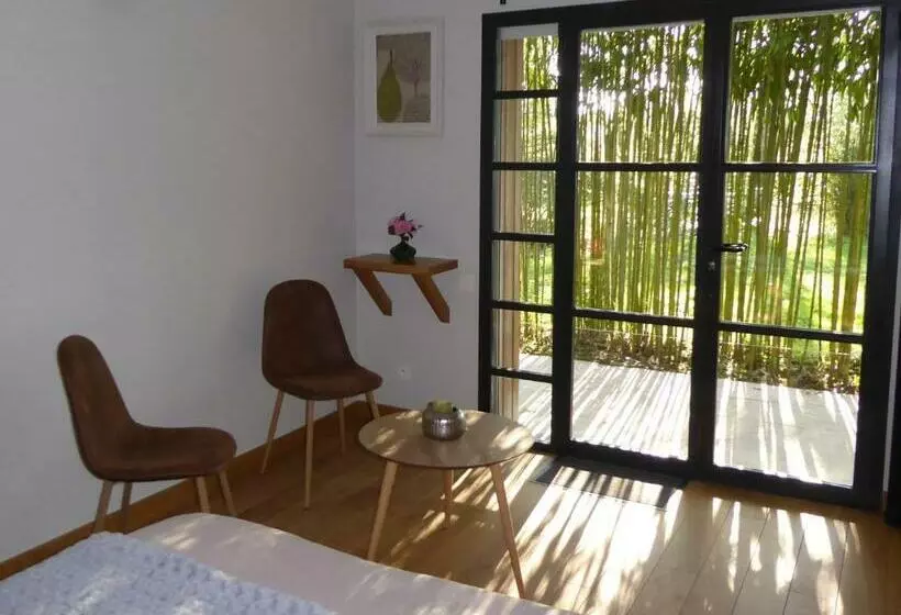 ペンション Le Bois Du Drillais