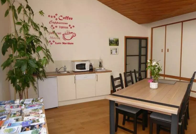 ペンション Le Bois Du Drillais