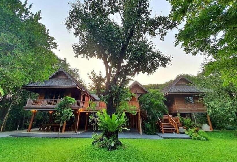 פנסיון Sak Ka Ya