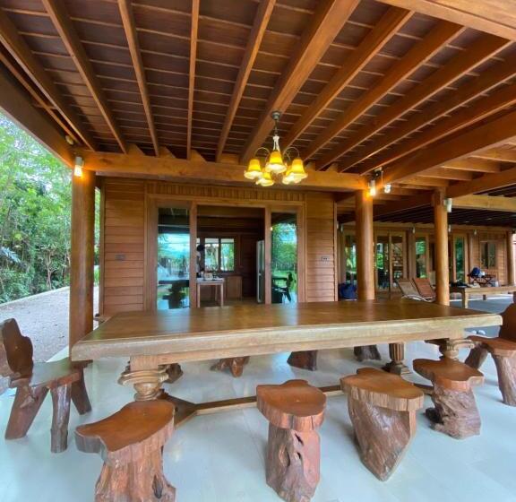 פנסיון Sak Ka Ya