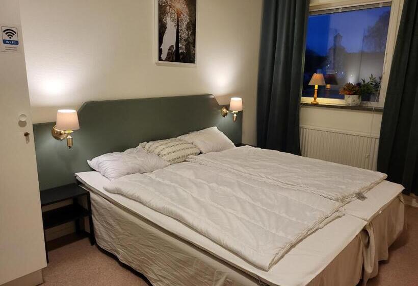 Hostel Kg Sleepover & Ställplats