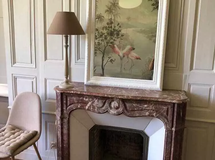 Aamiaismajoitus (B&B) Domaine Des Longrais