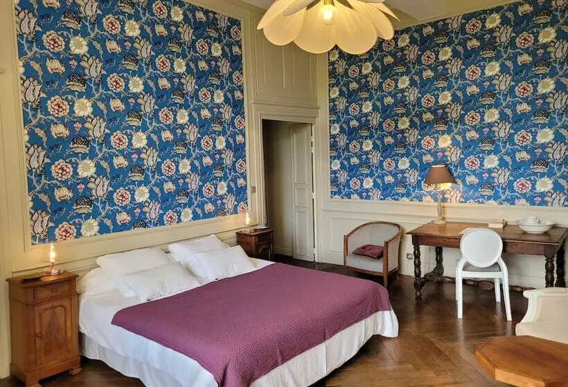 Aamiaismajoitus (B&B) Domaine Des Longrais