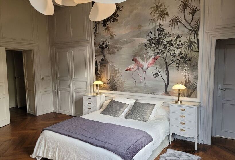 Bed and Breakfast Domaine Des Longrais