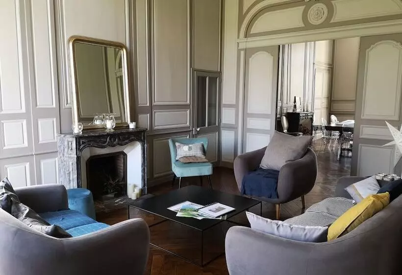 Aamiaismajoitus (B&B) Domaine Des Longrais