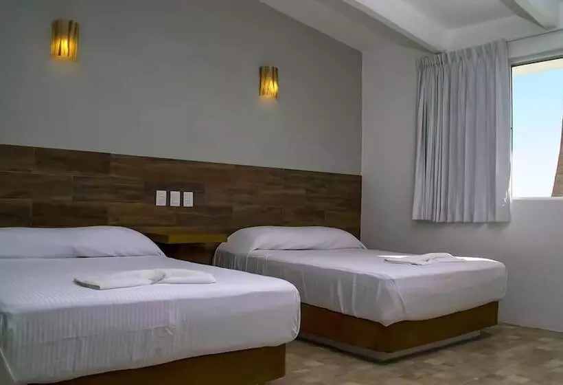 هتل Villa Mexicana Puerto Escondido