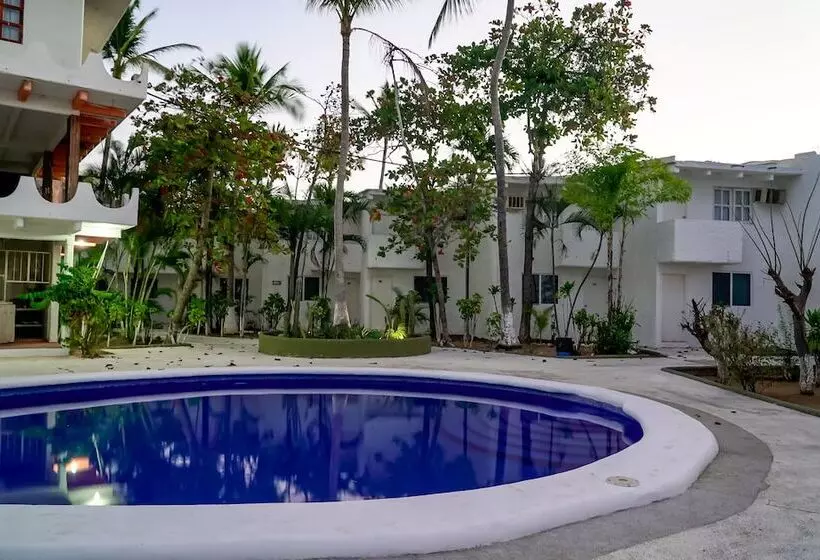 هتل Villa Mexicana Puerto Escondido