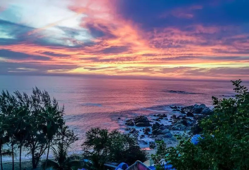 هتل Villa Mexicana Puerto Escondido