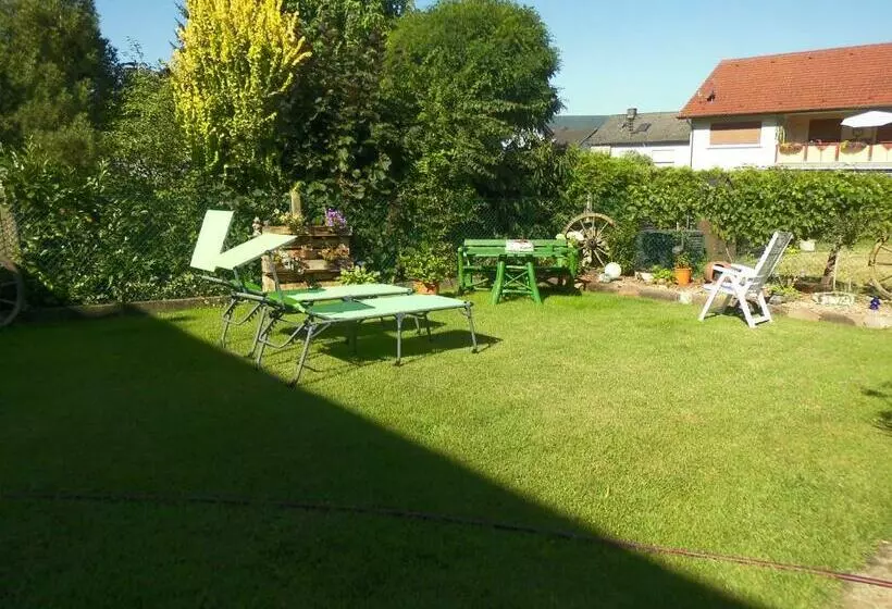 Majatalo Ferienwohnung Am Brunnen