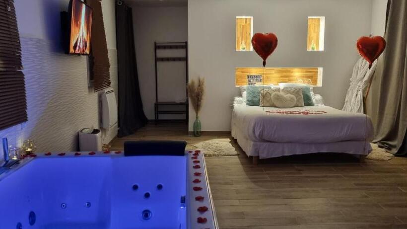 بنسيون L évasion Romantique Suite De Charme Avec Spa Privé à 20min De Paris Et Au Calme En Lisière De La Fo