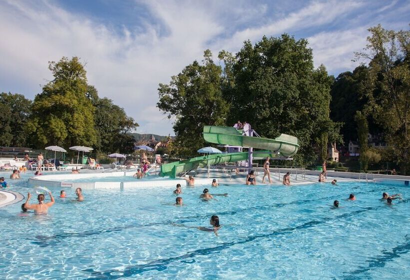 Общежитие Village Vacances La Riviera Limousine By Popinns