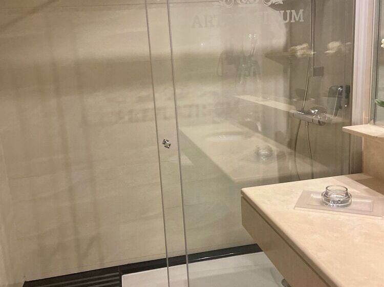 Artplatinum Suites&apartments