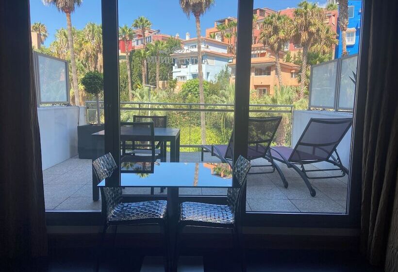 Artplatinum Suites&apartments